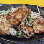 レストランイート - 鶏肉鉄板焼き