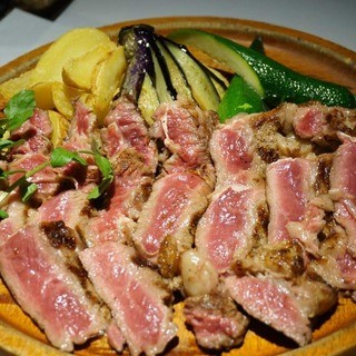 Tronas - 北海道産 リブロース肉のグリエ