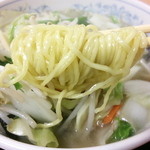 福しん - タンメンの麺 2015.5