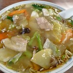 宝来軒 - 旨煮ラーメン。とろみの強い餡掛けがたっぷりで好みの味♥。これが700円なんて激安！