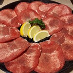 야키니쿠 진