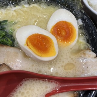 横浜家系ラーメン 龍馬家_2
