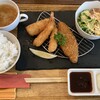 カフェ %