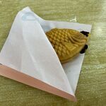 米乃家 - 料理写真:たい焼き カスタード (220円)