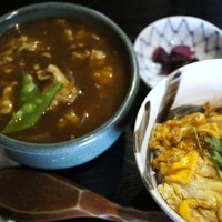 日本橋 やぶ久 - カレーそば、親子丼セット 950円＝15年5月