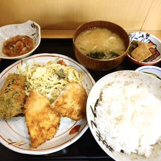 定食 さくら_0
