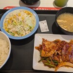 松屋 - 料理写真:豚キムチ定食