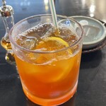 河苑 - アイスレモンティーのアップ