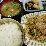 清龍園 - 野菜炒め定食