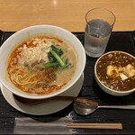 泰平飯店 - 担々麺 ミニ四川麻婆丼セット