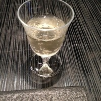 星のや 京都 ダイニング - まずはノンアルコールのスパークリングで乾杯