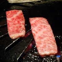 個室 和牛焼肉 吟 難波店 - 
