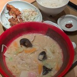 やよい軒 - 料理写真: