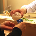 京懐石 吉泉 - まぁ～、一杯、どうぞ　(2015/04)