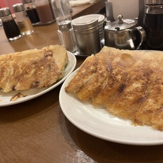 餃子専門店 祥雲_0