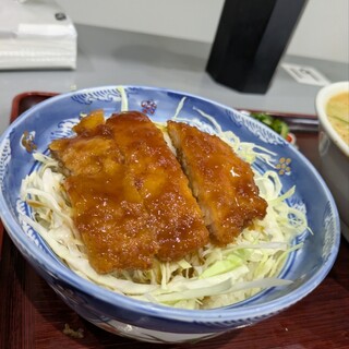 食堂ニューミサ_1