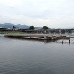 星のや京都 - 渡月橋を後ろに