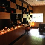 星のや京都 - 朝のライブラリーラウンジ