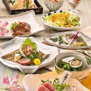 ご宴会にぴったりな2時間飲み放題付きのコースを多数ご用意♪