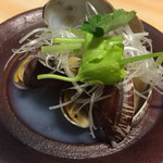 流山 すず季 - おまかせ会席
      あさり酒蒸しさ