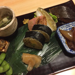 流山 すず季 - おまかせ会席
      盛り込み料理