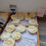 梅ちゃん農園のパン屋さん ウメパン 八木店 - 