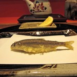 天一 - 「若鮎」。季節限定でのご提供です。