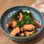 魚屋の立呑み かたふり - 