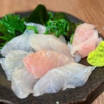 魚屋の立呑み かたふり - 