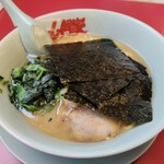 ラーメン山岡家 - 料理写真:醤油ラーメン
