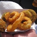 Two Hot Tomatoes - 2013年のコンビネーションバスケット＄7.00