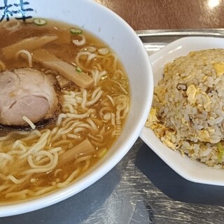 煮干しだし醤油ラーメン 桂_0