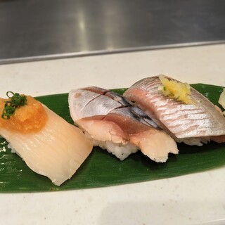 立食い寿司 根室花まる_0