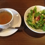 ステーキ＆ハンバーグ Bambu - スープとサラダ