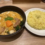SOUP CURRY KING FC hiroshima eki ten