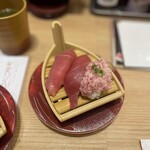 漁港回転寿司 鮨かば - 料理写真: