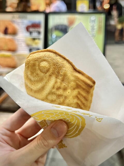 ♡ たいやきさま専用 ♡ 鳴門鯛焼本舗 浅草新仲見世店 （なるとたいやきほんぽ） - 浅草