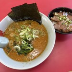 山岡家 - 料理写真: