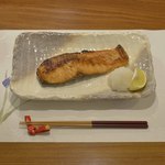 Robata Omoto - 鮭の時知らず