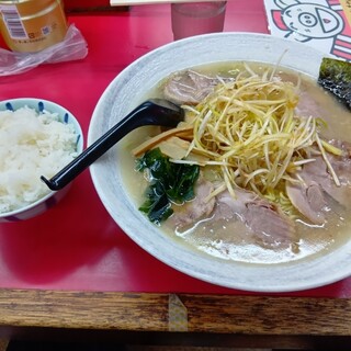 ニューラーメンショップ_0