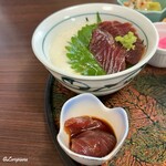 初駒 - 即興ヅケの鮪を更に漬け込み