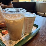 モスバーガー - ティーミルク＆蜜いもシェイク｡
