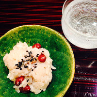 坂ぐち - お祝いの席でしたのでお赤飯を炊いてくださいました。