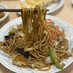 ぎょうざの満洲 - 料理写真: