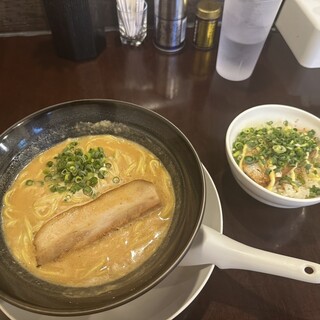 らーめん なが田_0