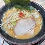 横濱家系ラーメン たくみ家 - 