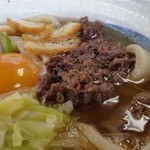 くれちうどん - キャベツや、お肉が馬肉なのも特徴ですね