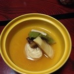 川治温泉元湯白井屋 - 汲み取り湯葉、タケノコ、しいたけなどの炊き合わせ