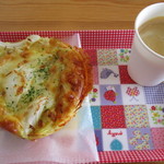 ブーランジェリー ソラハナ - サービスのコーヒーとともに！(2015,05/05)