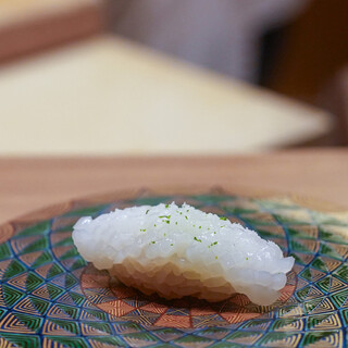 ひとつ